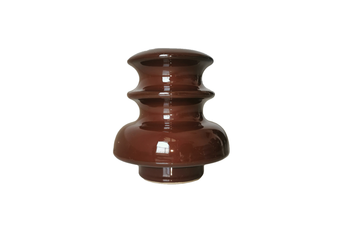 ブラウン色24kV ANSI 56-2 Pinのタイプ磁器の絶縁体