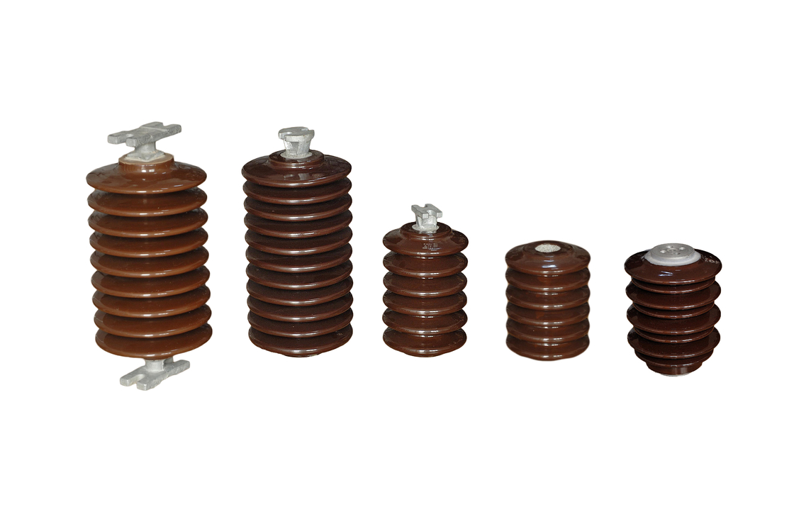 ブラウン14.4kV A30-4の磁器のスタンドオフの絶縁体