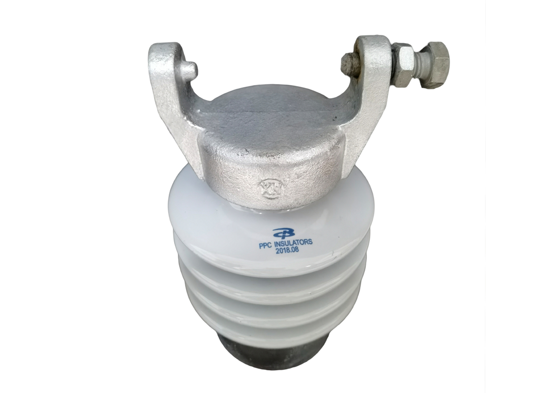 IEC 60168の薄い灰色反壊れやすい磁器ライン ポストの絶縁体