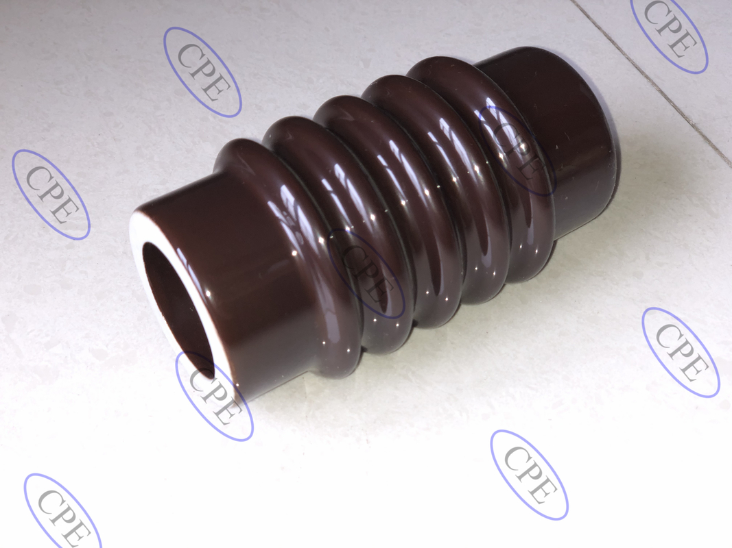 IEC 120-2のタイの上10kVの高圧陶磁器の絶縁体