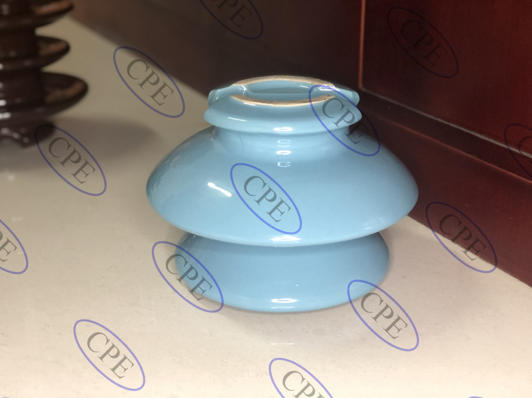 配分ラインのための非多孔性の磁器Pinの絶縁体